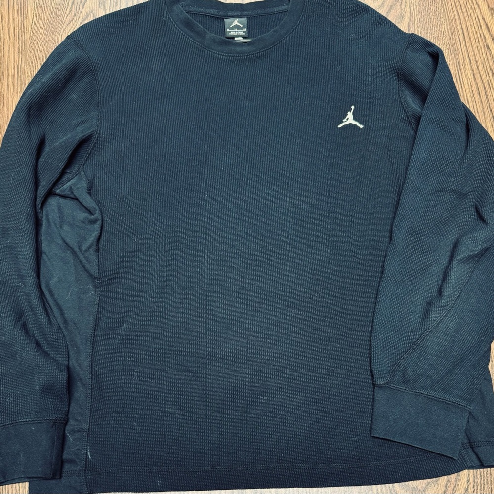 Jordan All Day 2.0 Thermal Black in excellent shape XL